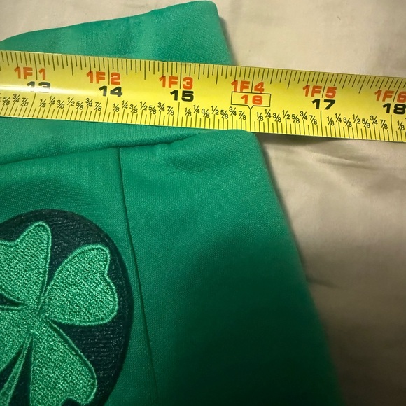 St. Patrick Spencer's Skirt - Picture 9 of 10